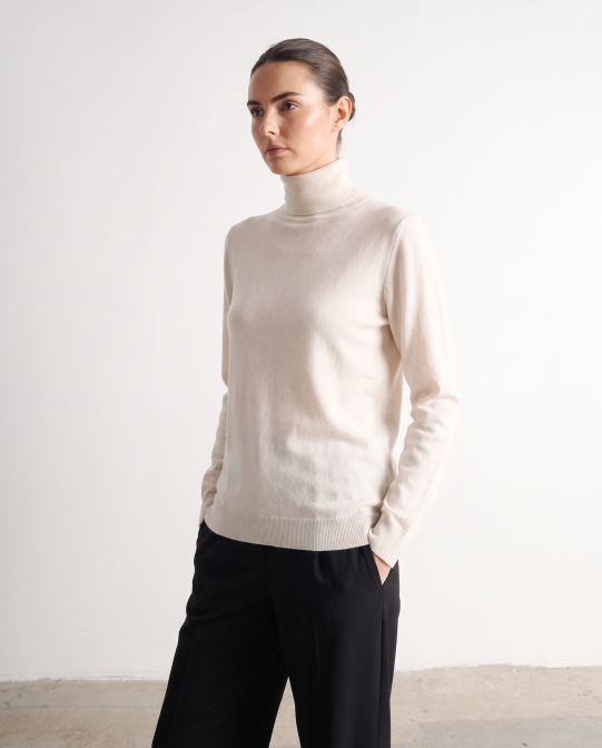 ON MODEL - ANUR (NE DIRATI)_G03 TOP_2026-09-10_03-46-42